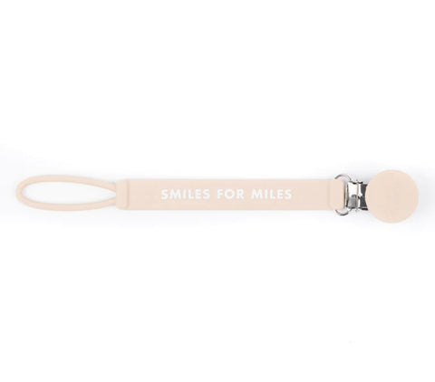 PACIFIER CLIP-SMILES FOR MILES