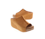 CARRIER-FOOTWEAR-SUEDE TAN