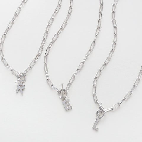 NECKLACE-INITIAL TOGGLE SILVER
